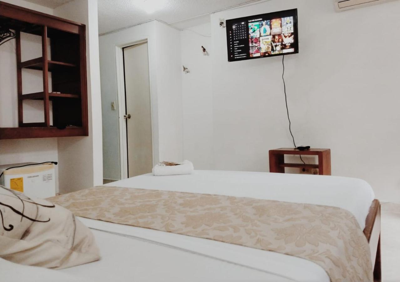 Refugio Llanero Hotel Boutique Villavo Centro 3K Aeropuerto ビリャビセンシオ エクステリア 写真